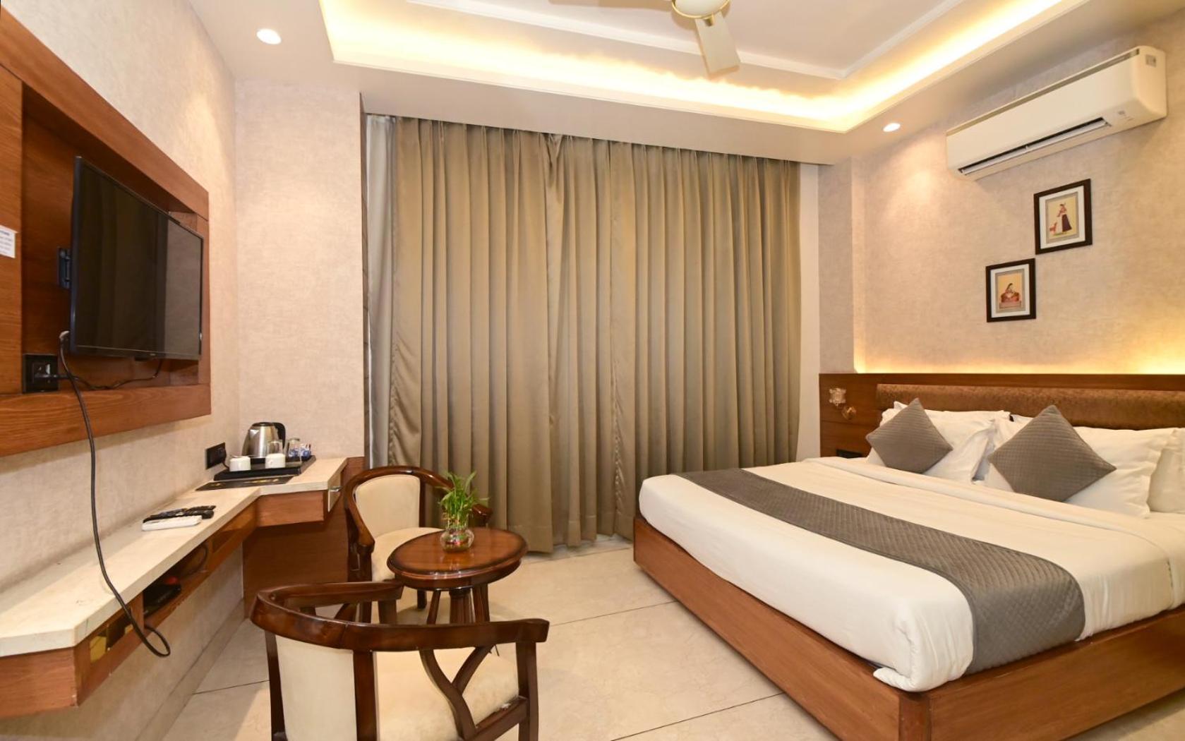 Hotel RR 62 Jaipur Buitenkant foto