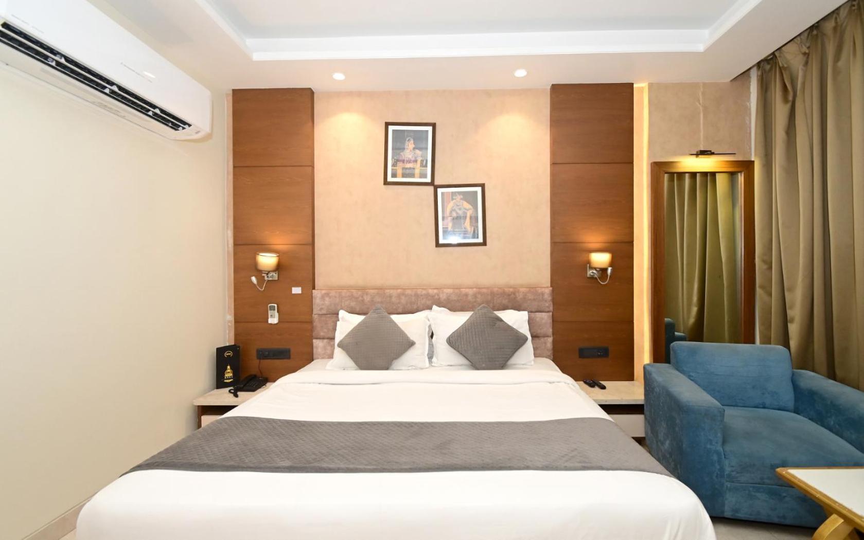 Hotel RR 62 Jaipur Buitenkant foto